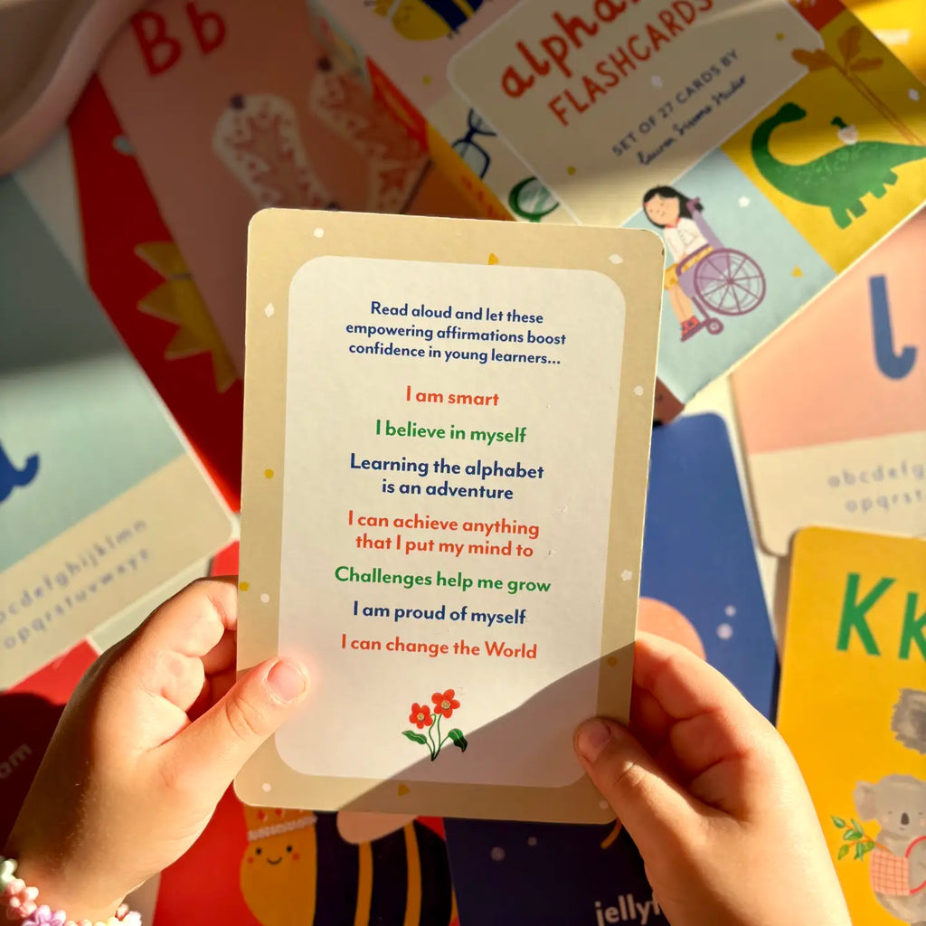 A-Z Illustrated Alphabet Flashcards