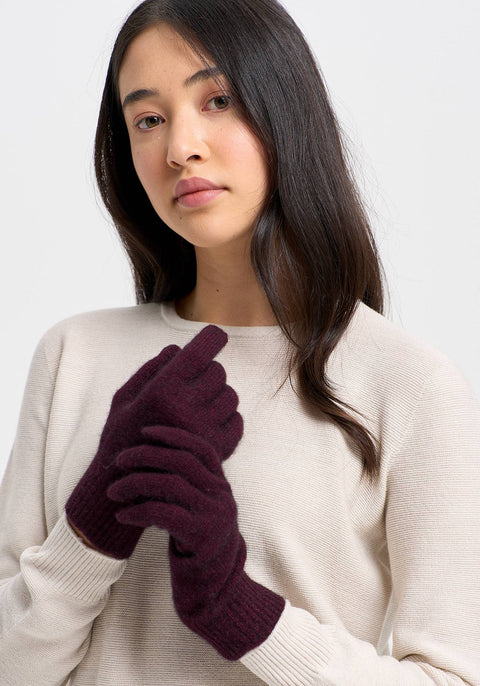 Cosy Gloves - Beetroot