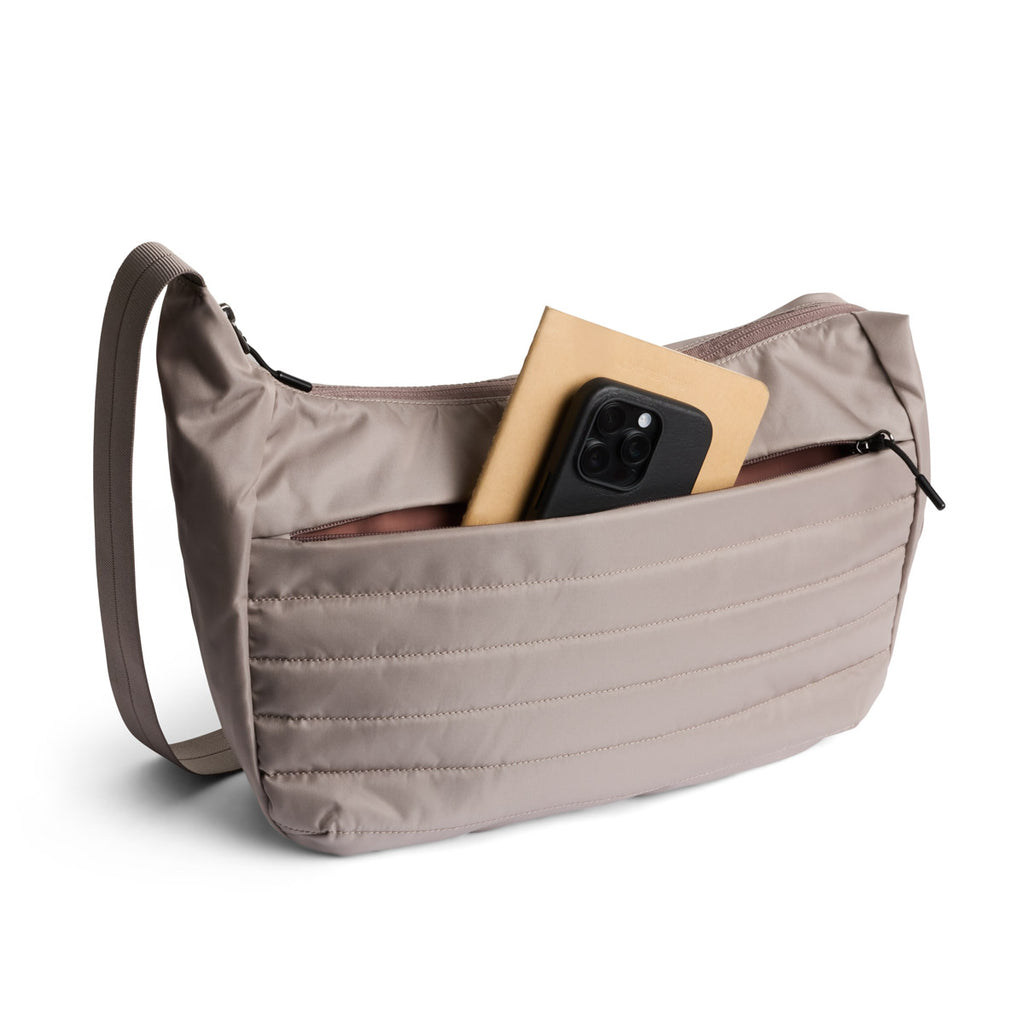 Laneway Crescent Bag / 7L - Fawn