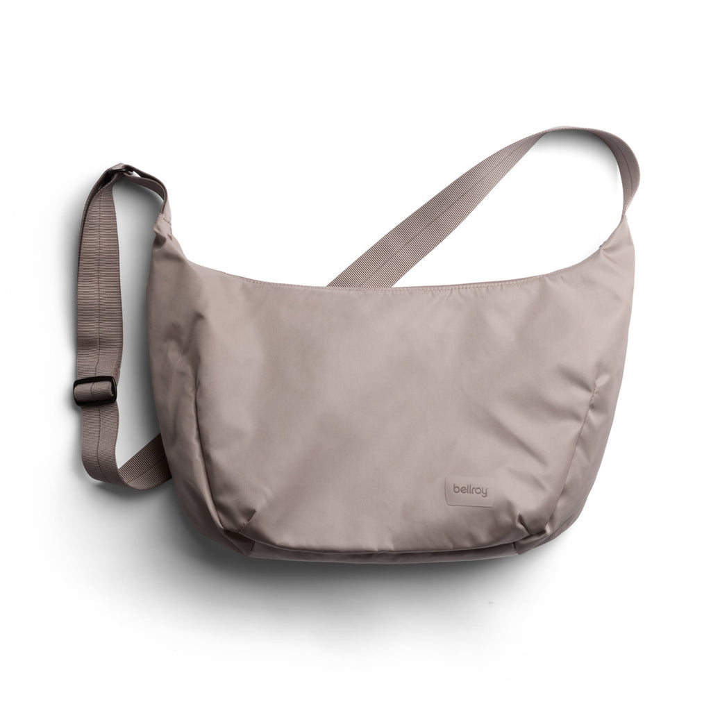 Laneway Crescent Bag / 7L - Fawn