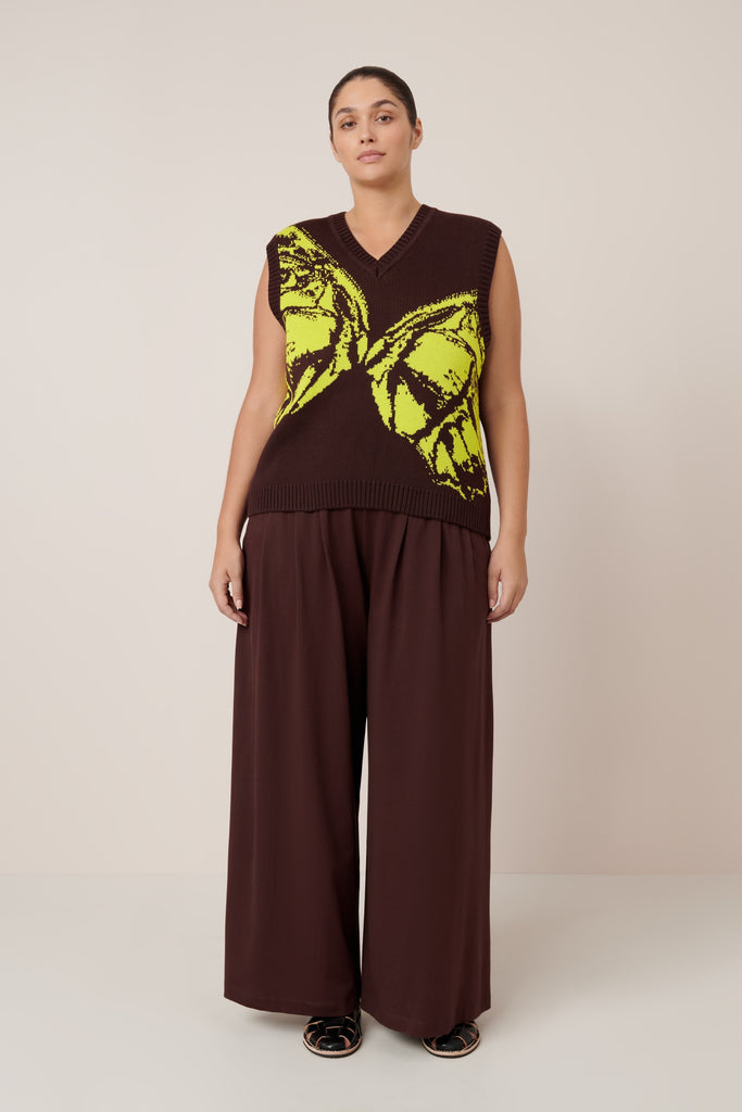 Wingspan Vest - Mahogany