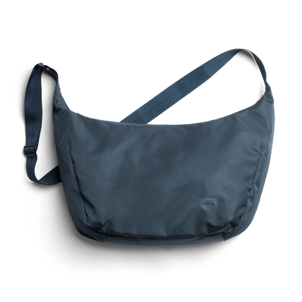 Laneway Crescent Bag / 12L - Blue Steel