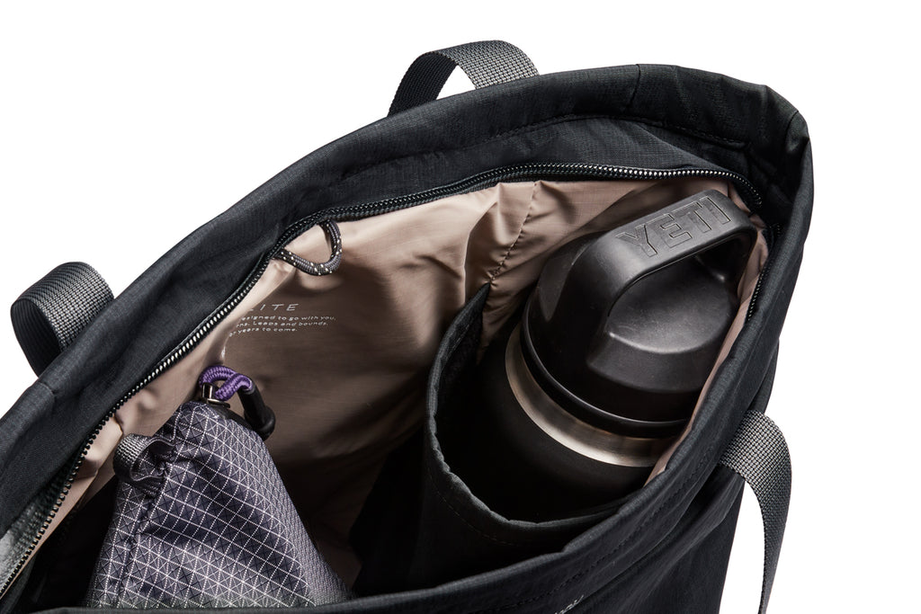 Lite Totepack / Leather Free - Black