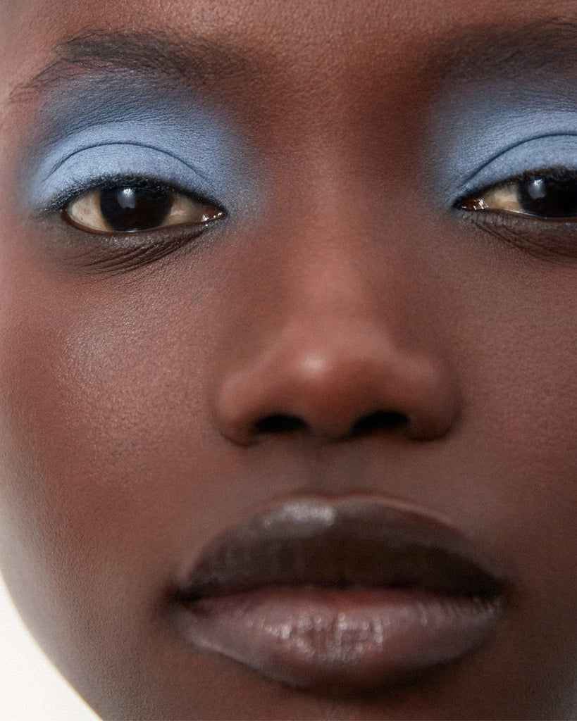 Velvet Eyeshadow - Sky