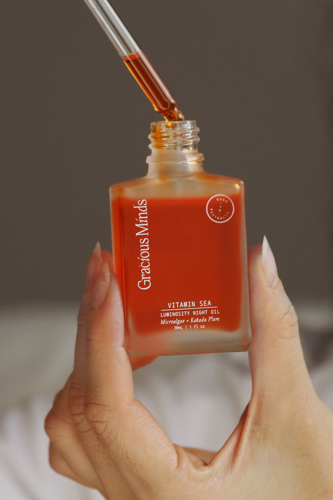 Vitamin Sea / Luminosity Night Oil