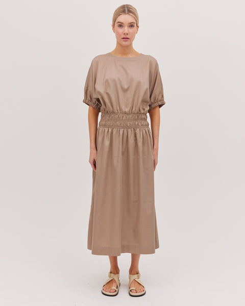 The Shirred Midi Dress - Praline