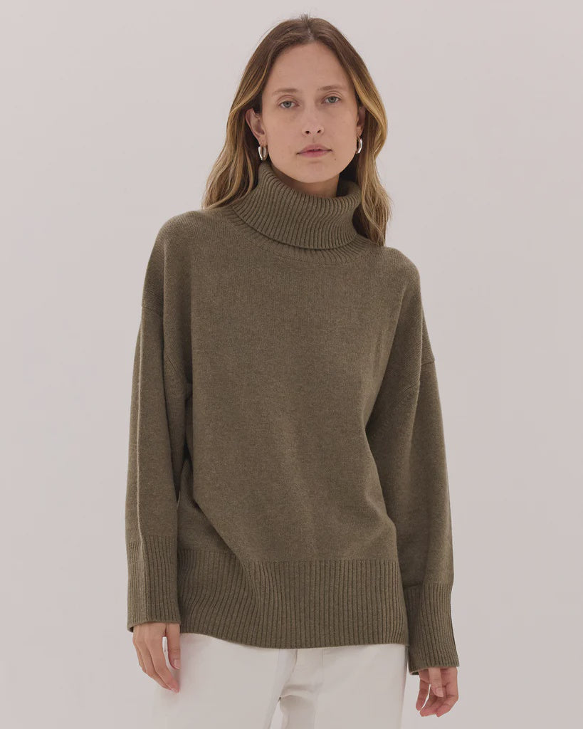 The Roll Neck Jumper - Breen