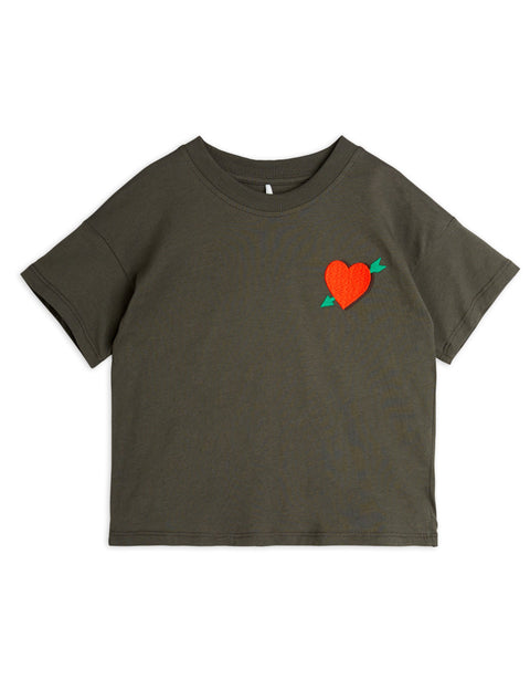 Arrowed Heart T-Shirt - Black