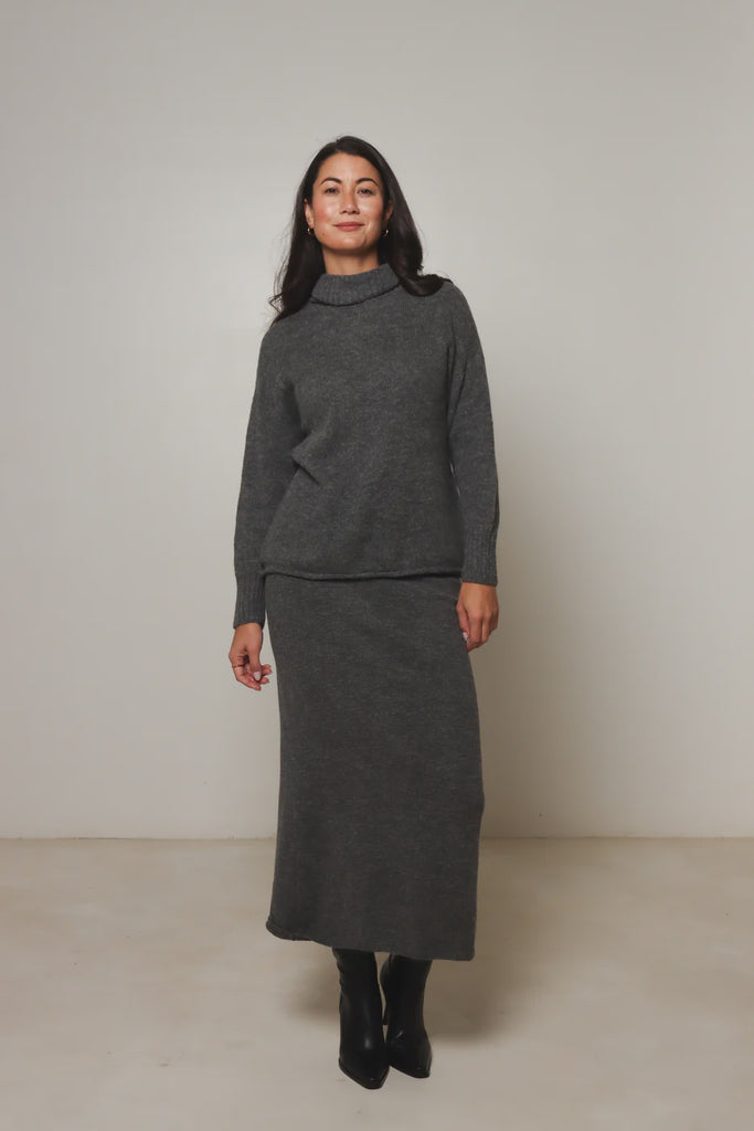 Alpaca Knit Skirt - Charcoal