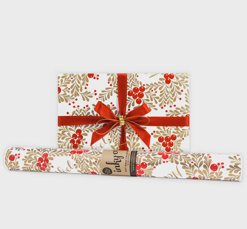 Xmas Berry Wreath Wrapping Paper
