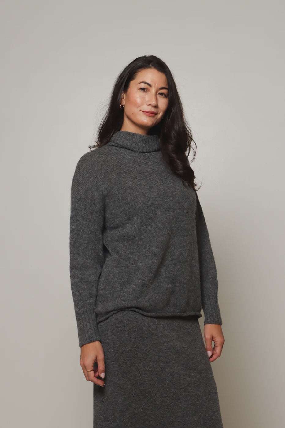 Alpaca Turtleneck Jumper - Charcoal