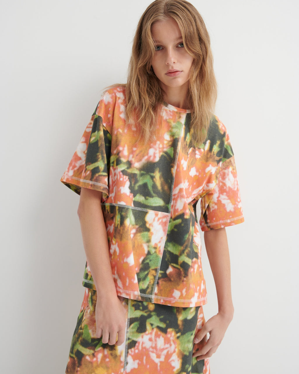 Montage Tee - Flower Book